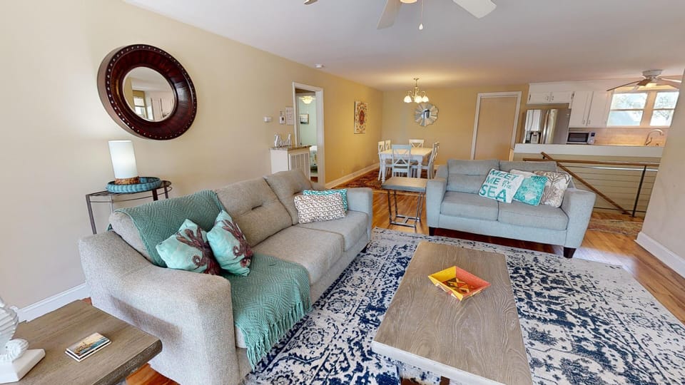 Family-Tides-Living Room
