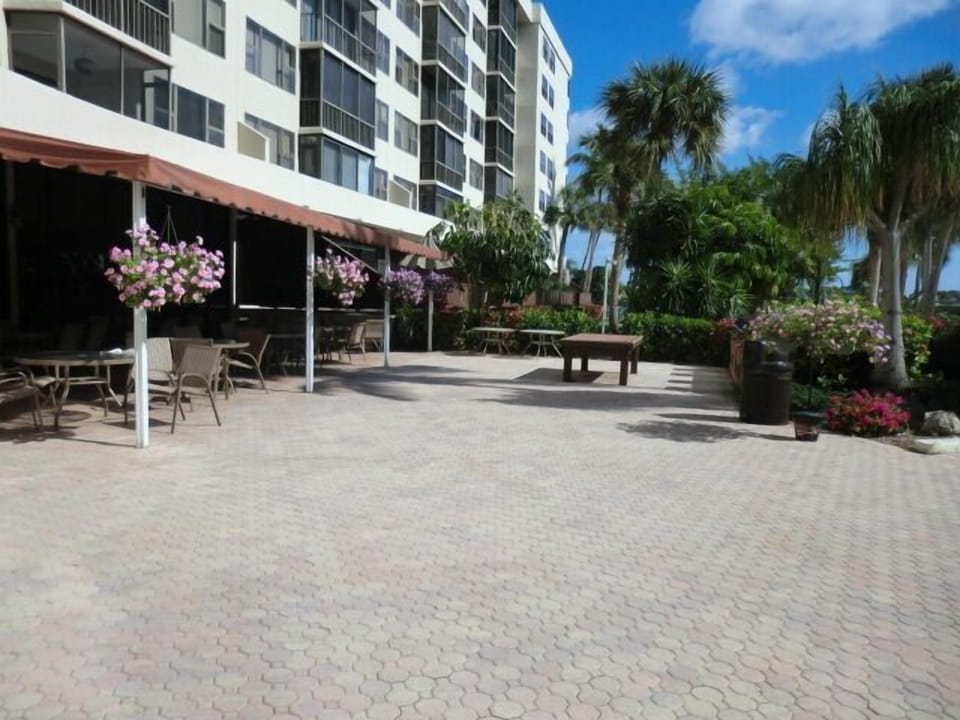 The outside patio and grill area.