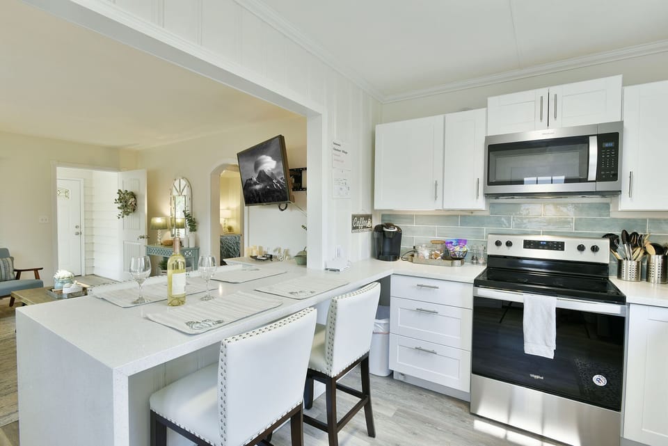 Kitchen side dining bar