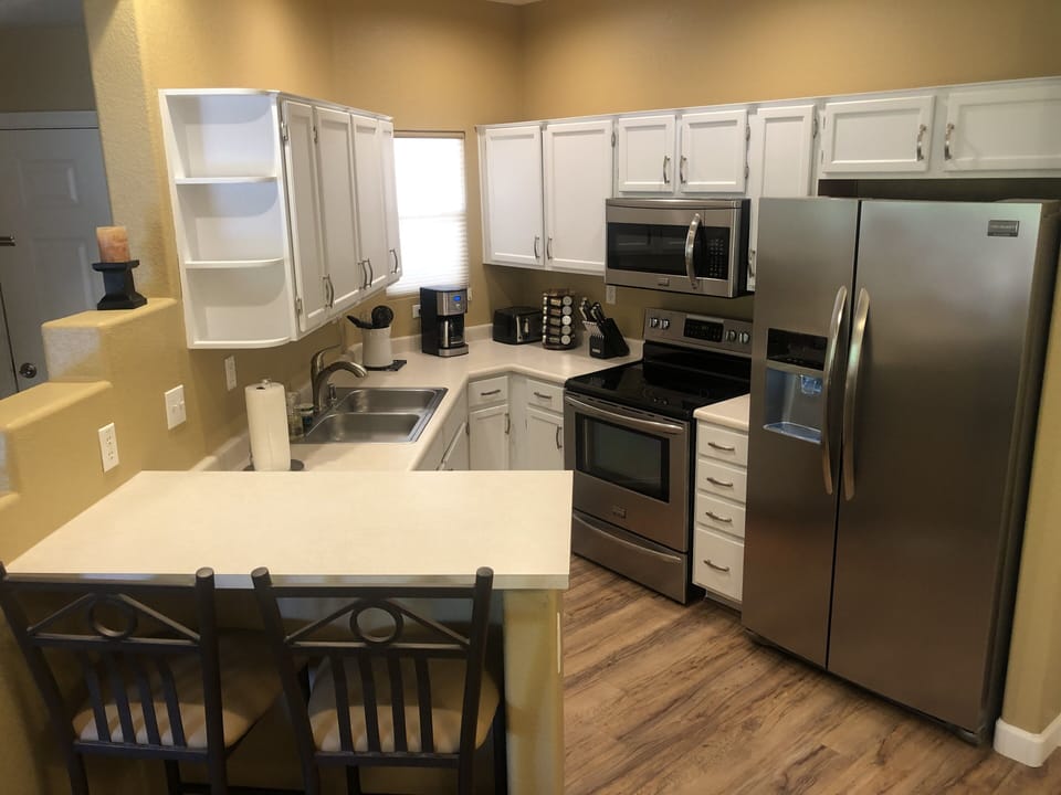 Fully Stocked Kitchen