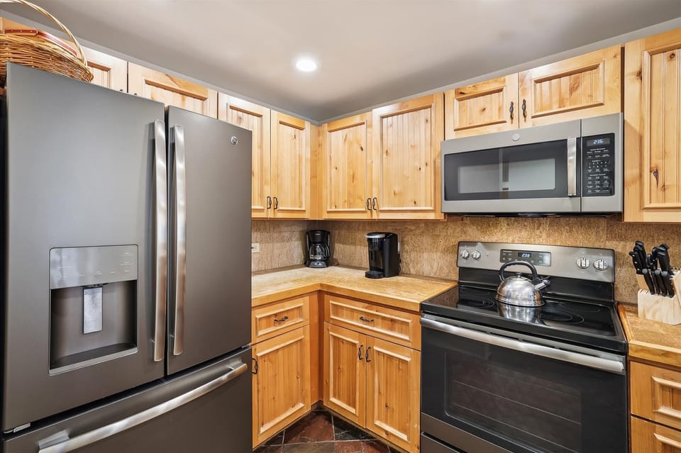 Kitchen, Village at Breckenridge Wetterhorn 3404, Breckenridge Vacation Rental