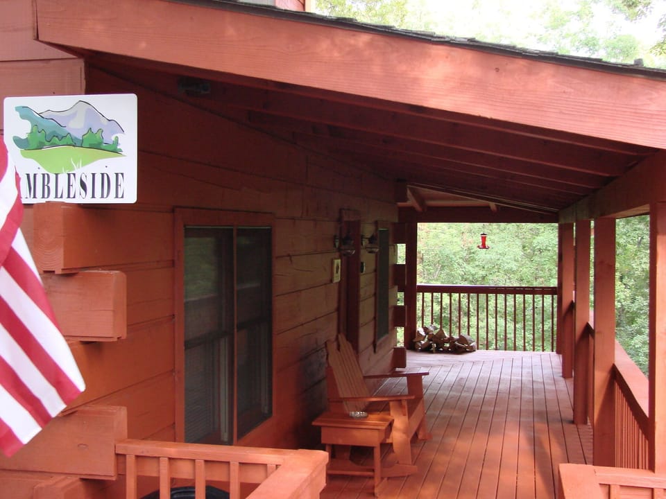 Ambleside Cabin