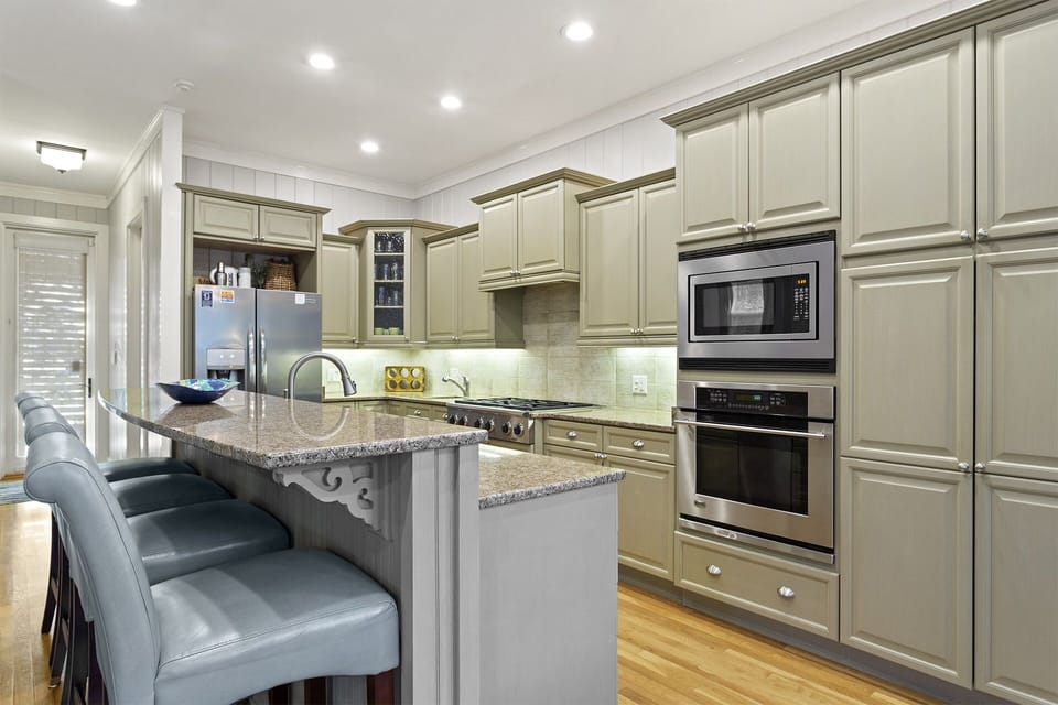 22-Above-The-Dunes-Kitchen
