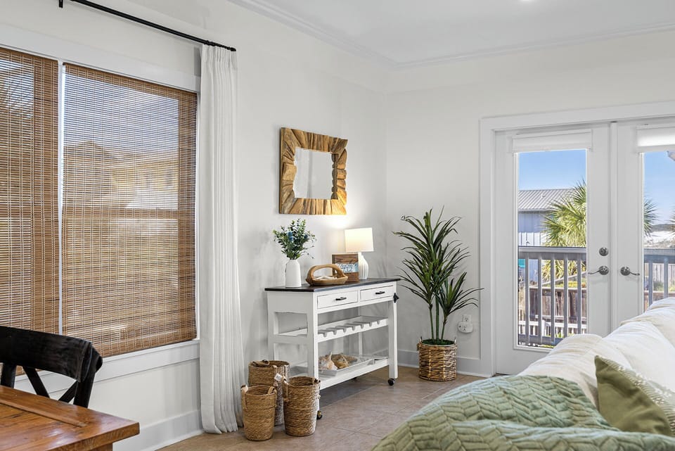 Sand Dollar Living Room Alt