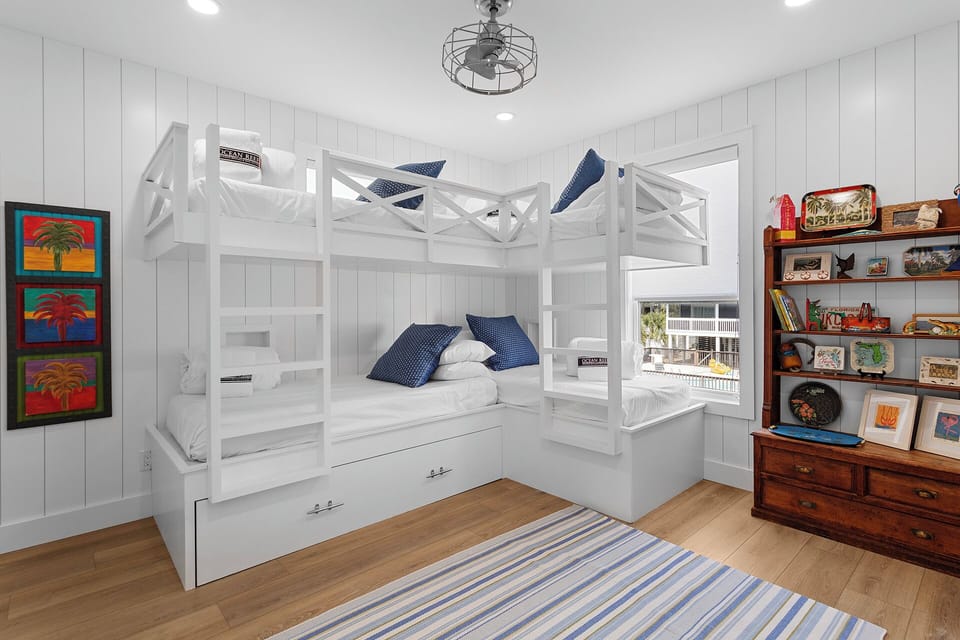 Grayton Dream Guest Bedroom 2