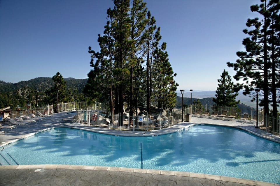 You will love to spend time in the seasonal pool with family and friends.