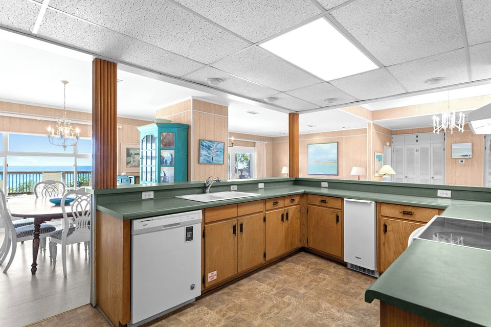 Cliffview Kitchen