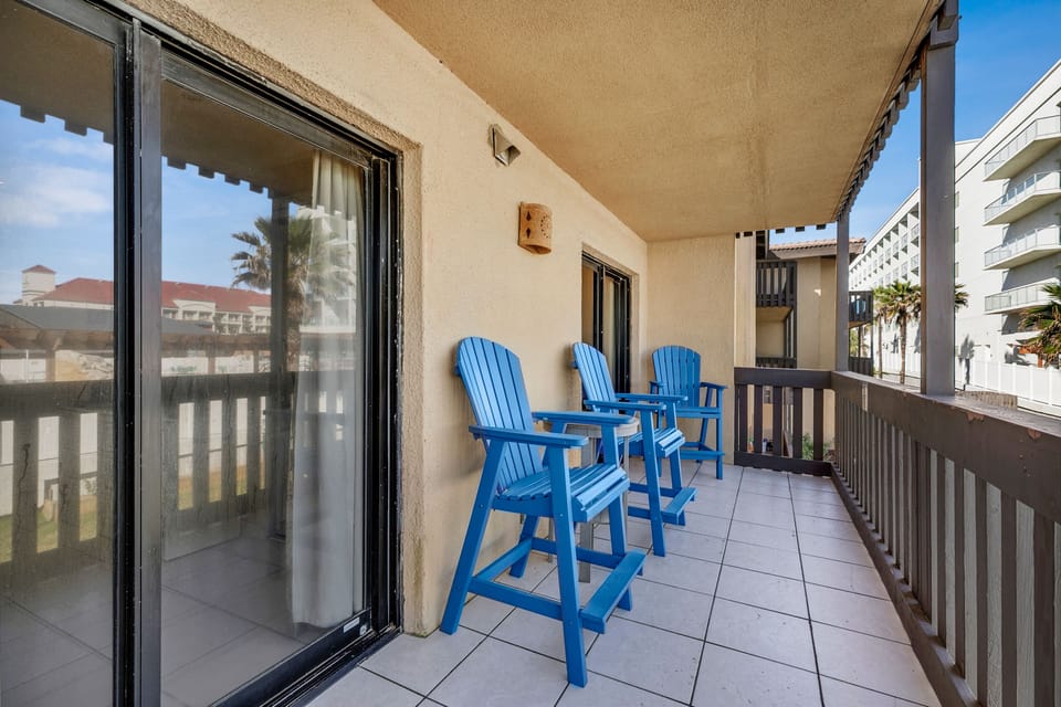 Enjoy the views from the balcony....Sun, Surf, Beach!