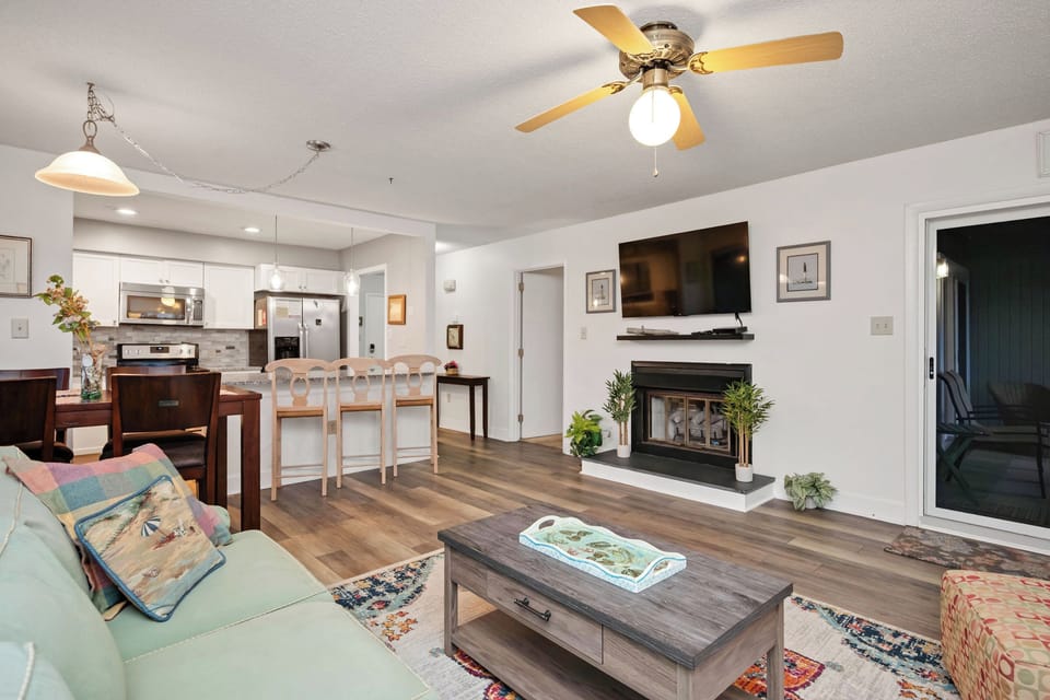 Living Room - Northeast