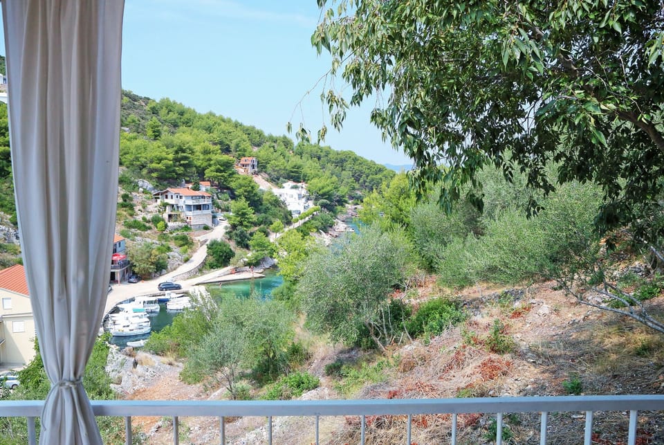 Terrace 1