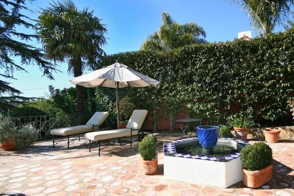 Large patio off of living room, ocean views