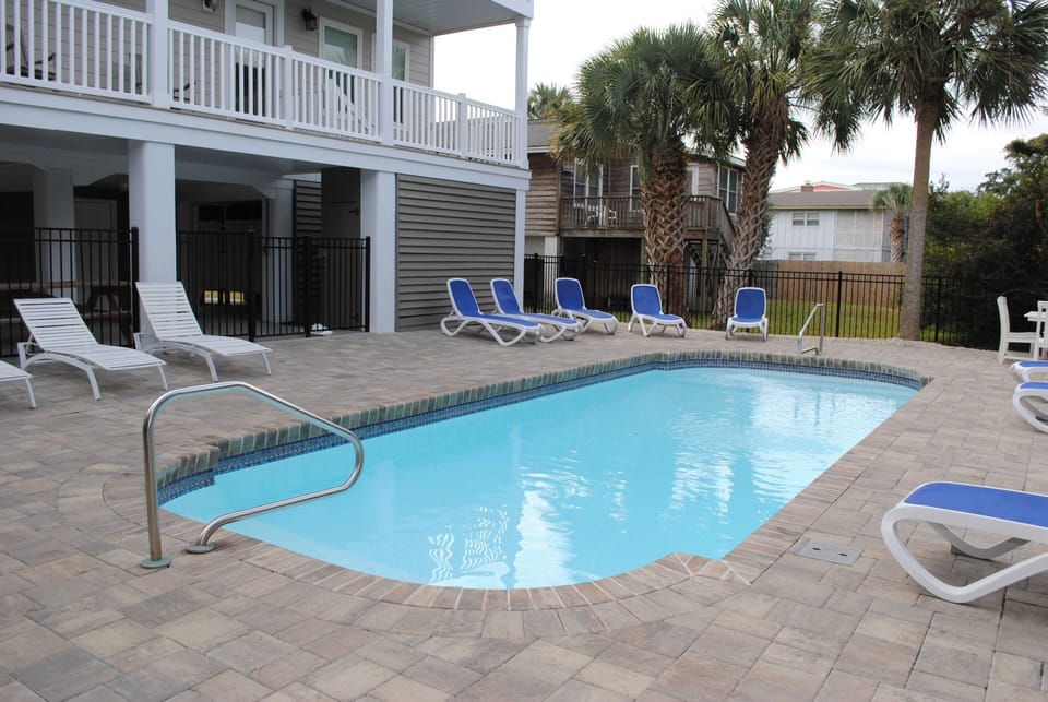 Private Swimming Pool