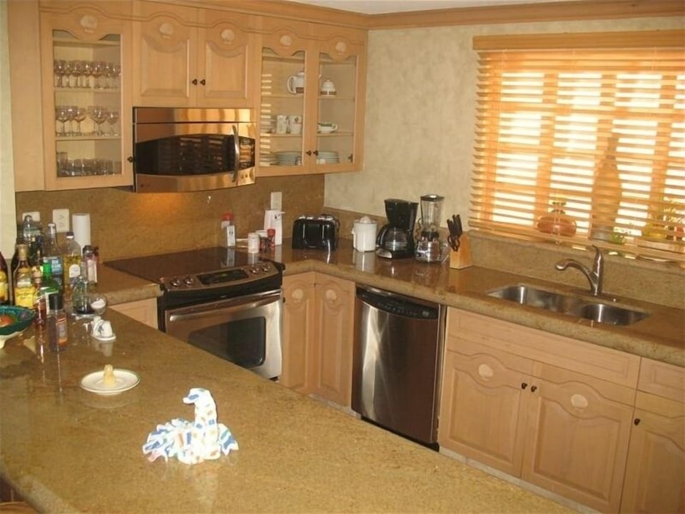 A fully equipped kitchen, all you need to make a feast for the family.