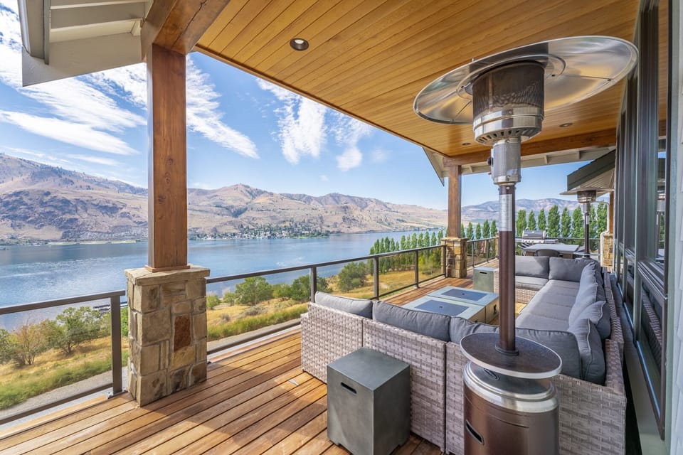 Lounge on the large deck with a panoramic views