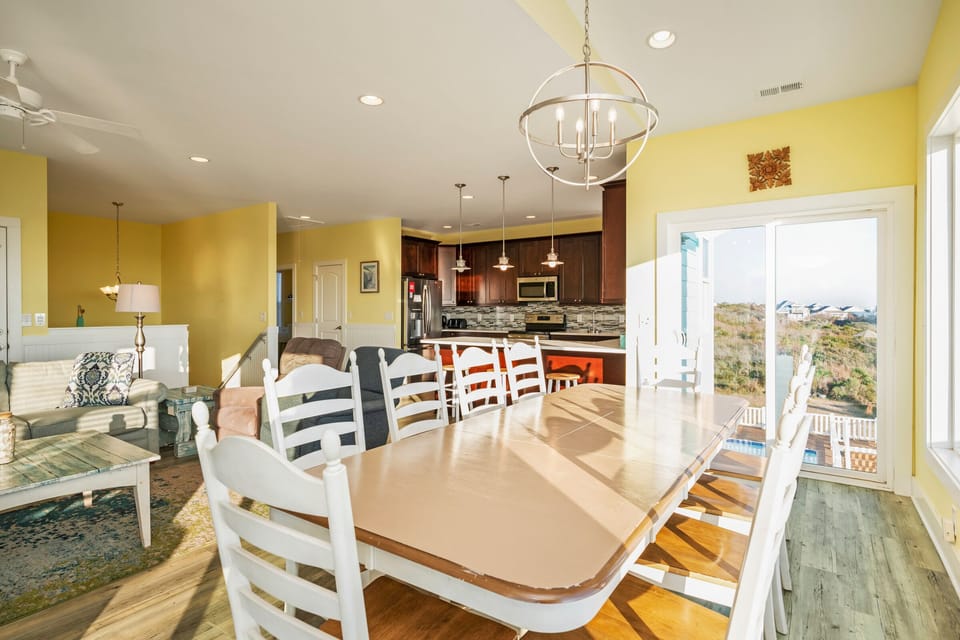 Dining Area - 2nd Level