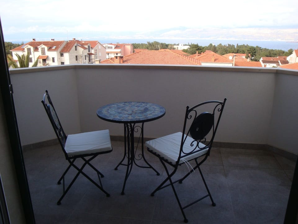 Balcony 1
