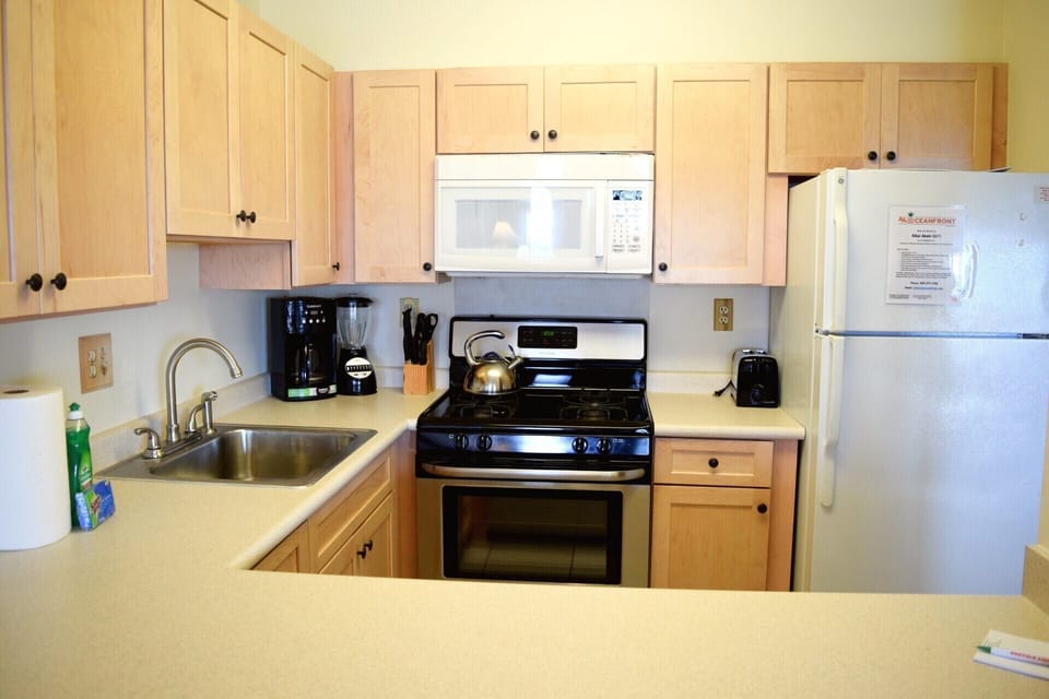 Beautiful new kitchen with all new appliances including washer and dryer.