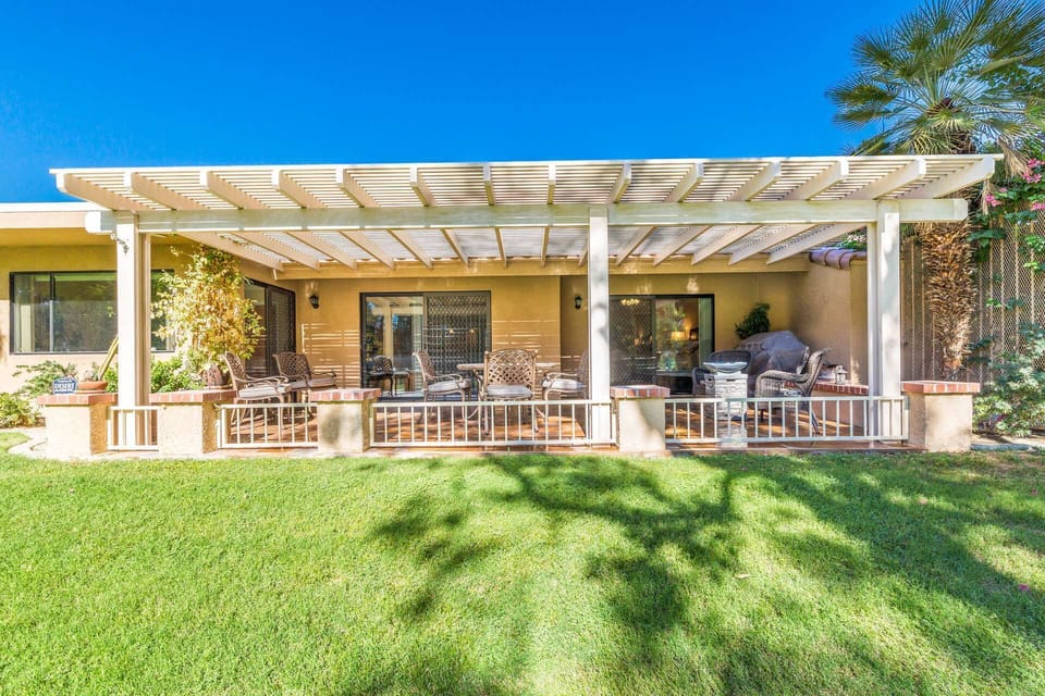 Large back patio! Relax and kick back!