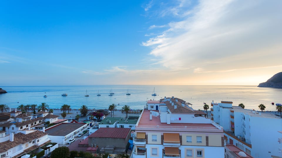 Beach/ocean view