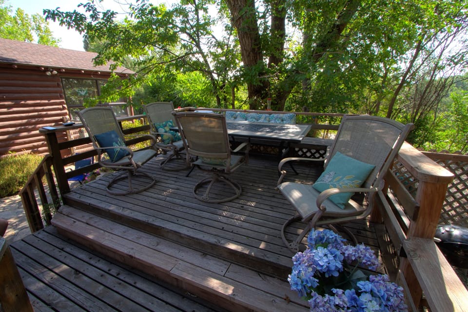Deck