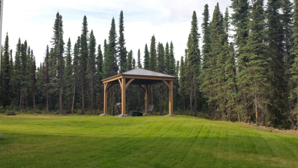 Your private Gazebo w/ Fire pit!