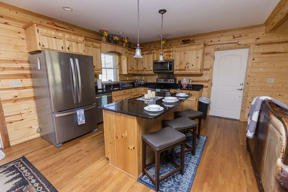 Fully furnished kitchen