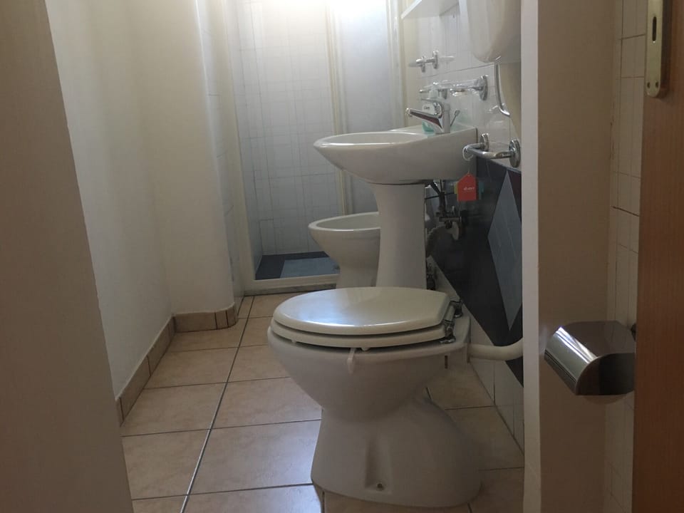 Bathroom1 (with shower)