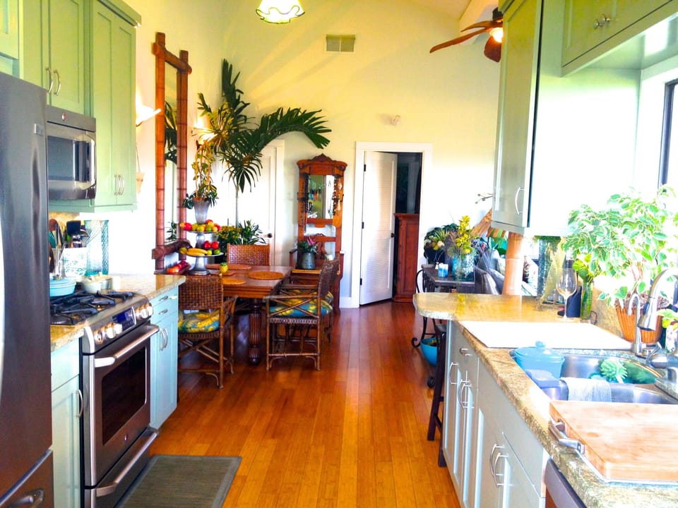"Chefs" Kitchen and Dining Room