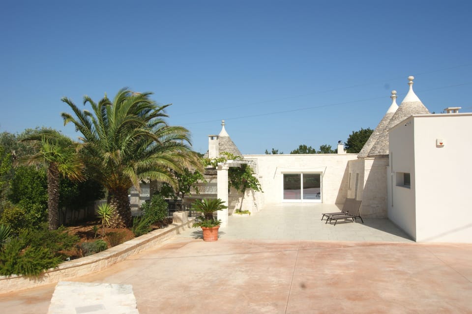 Villa Natalino is characterized by elegance and comfort.