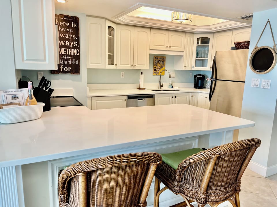 New updated kitchen with quartz countertops
