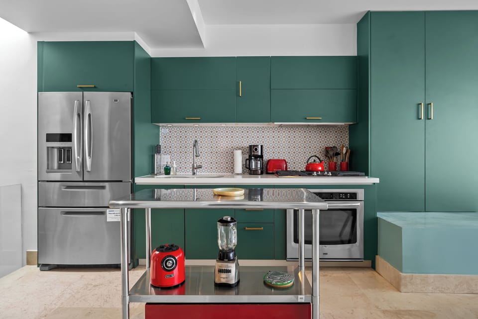 Upper level kitchen.