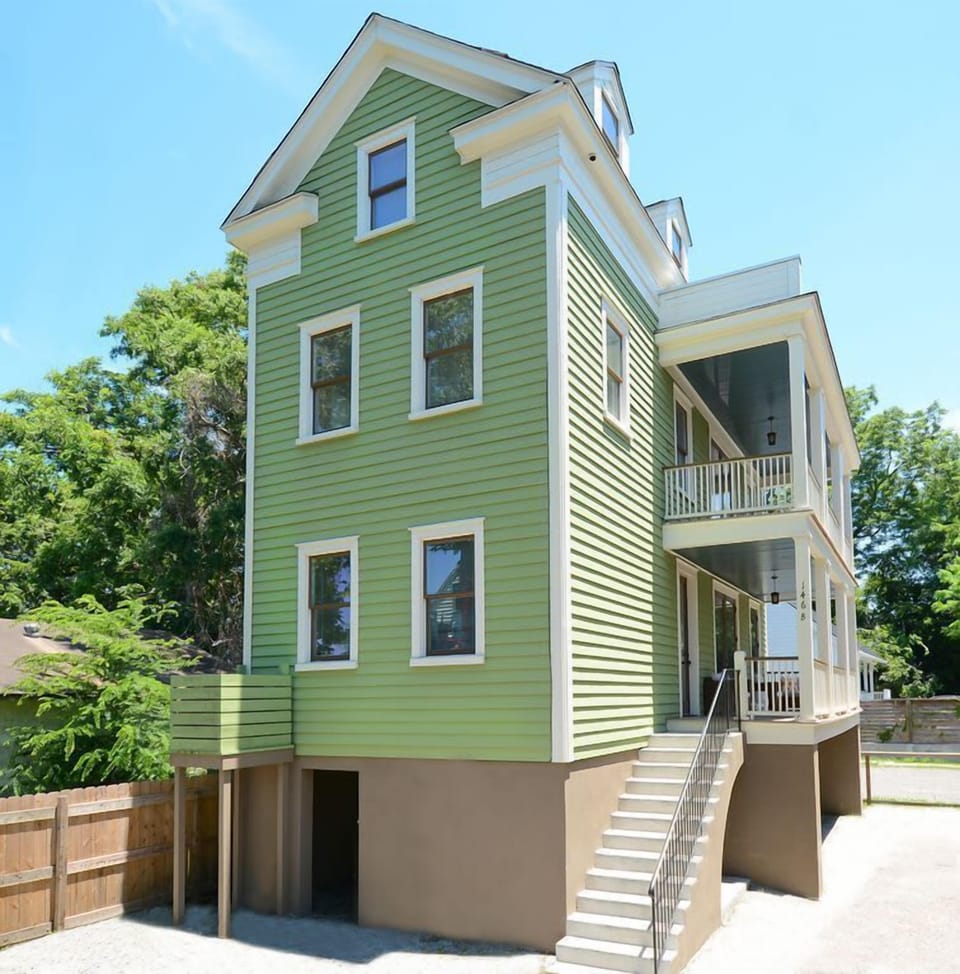 House 1 of 3... The Green House (Unit B) is 4 BR/2.5 BA. It has the largest living and dining area which is great for groups to spend time together.