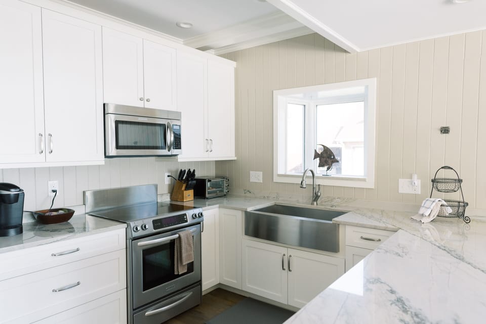 Kitchen includes all the appliances and kitchen gadgets for any chef!