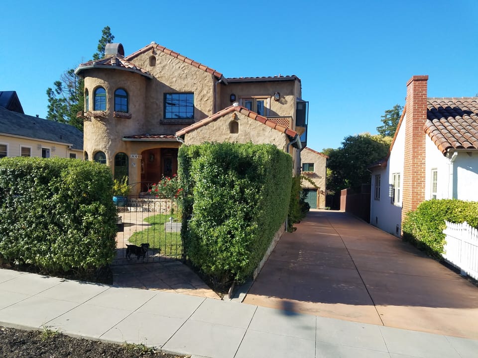 Apartment is in back above garage 