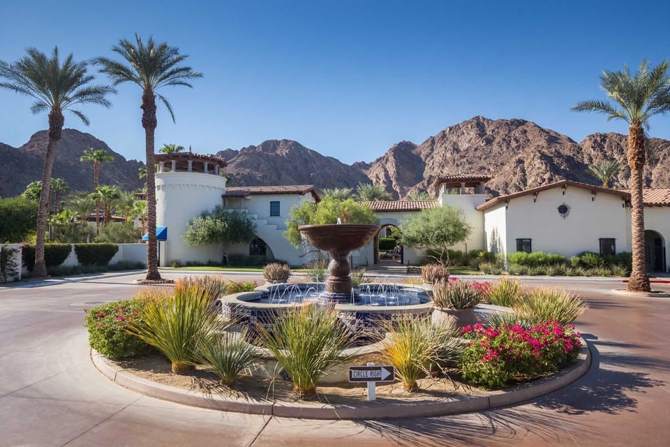 LEGACY VILLAS CLUBHOUSE - MAIN ENTRANCE
