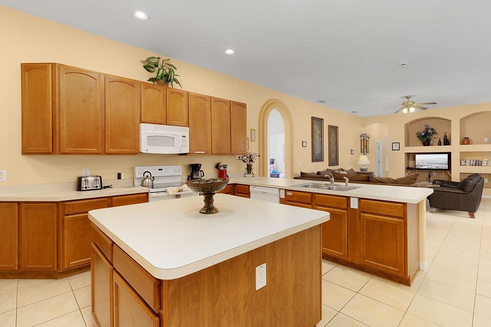 Kitchen area - Legacy Dream