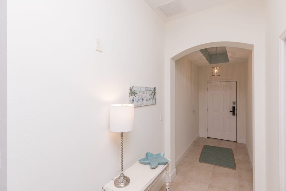 Foyer/entranceway
