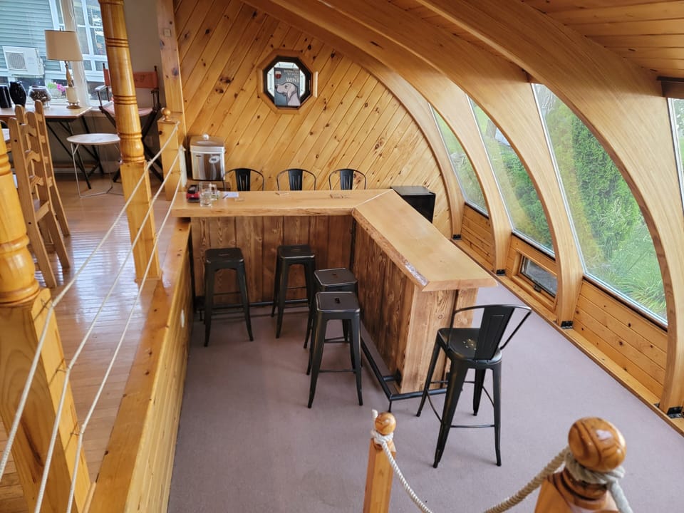 new in 2021 the "Sunset Lounge" enjoy a drink with stunning views of the lake