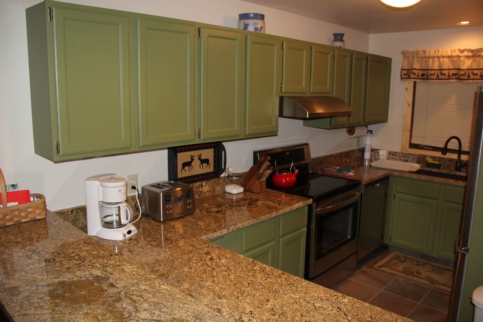 Renovated kitchen will all new appliances