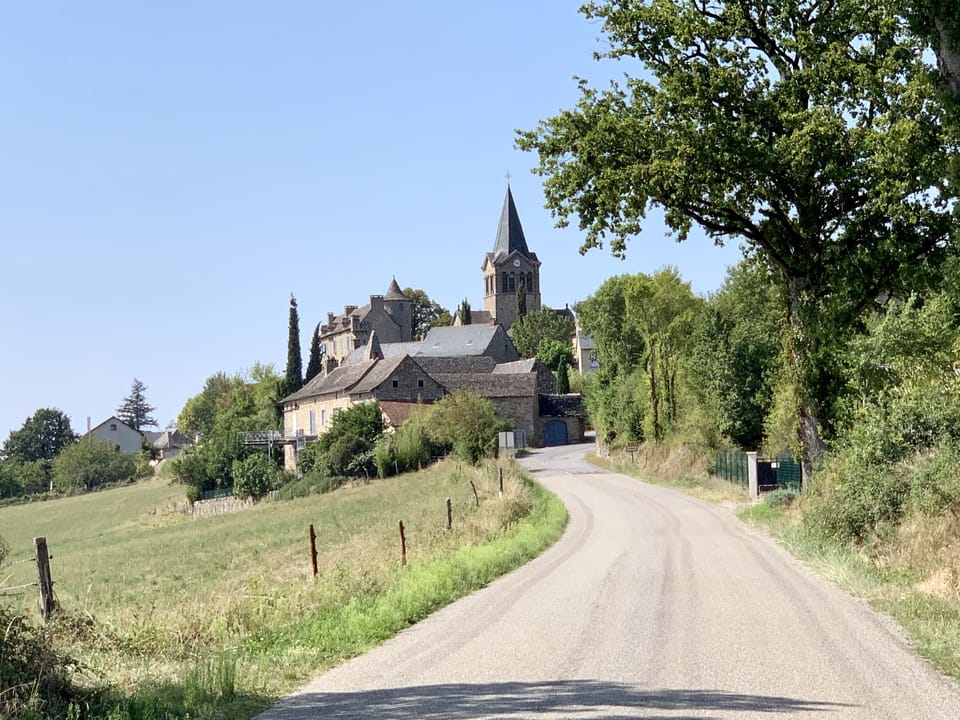The pretty village of Lunac