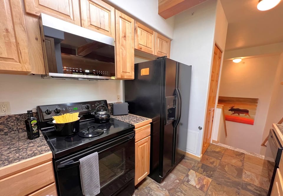Kitchen fully equipped for all of your needs