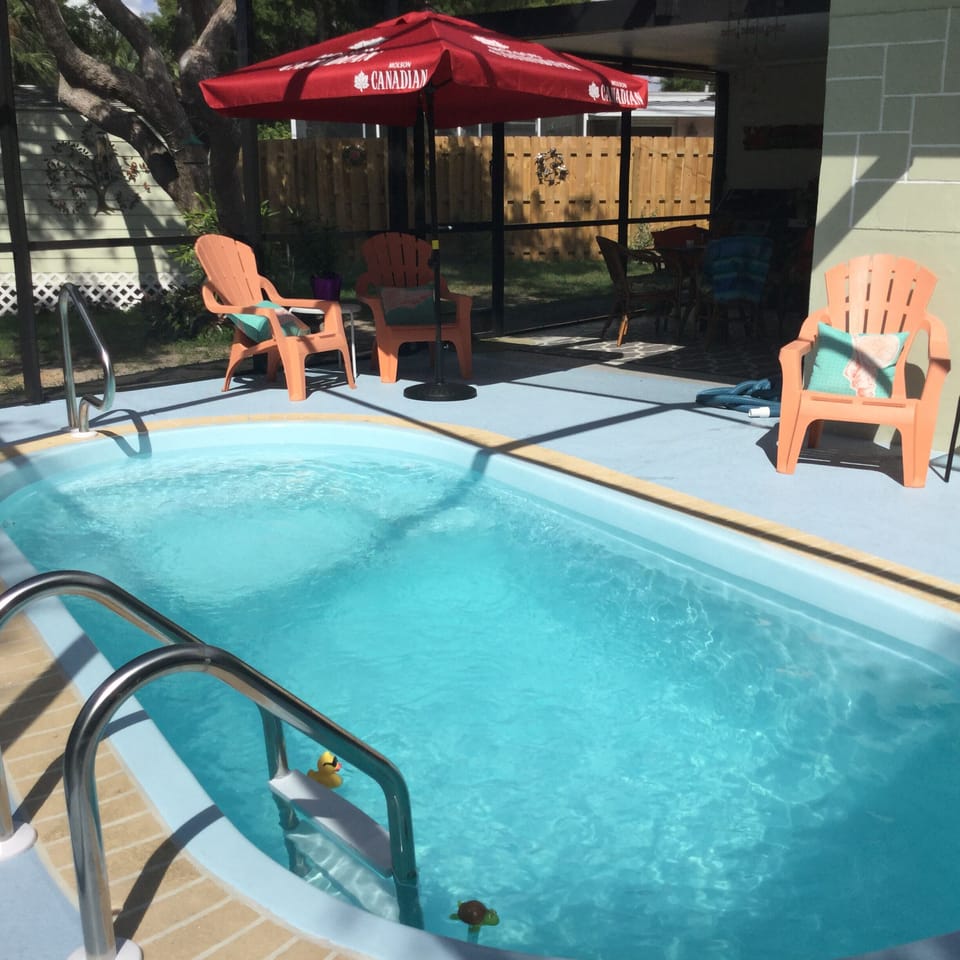Inground splash pool.