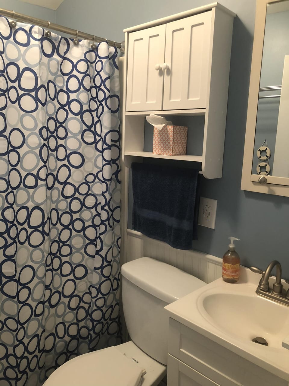 Bathroom with Tub/Shower