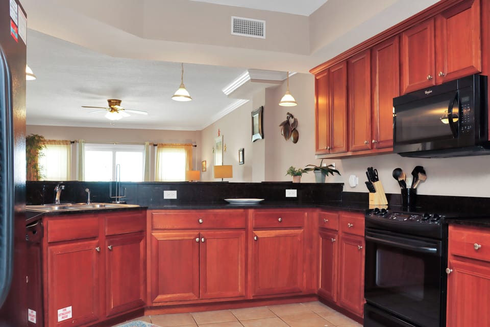 Spacious Kitchen