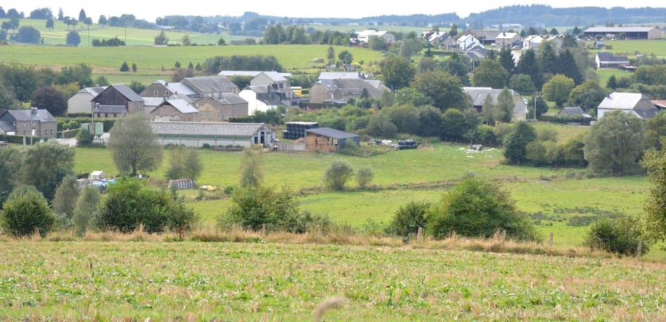 Immediate Surroundings [summer] (<1 km)