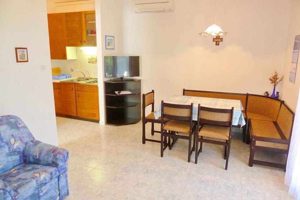 living/bedroom
