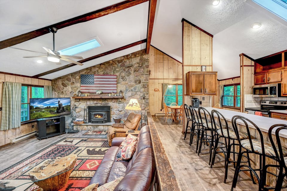 Living room / Kitchen