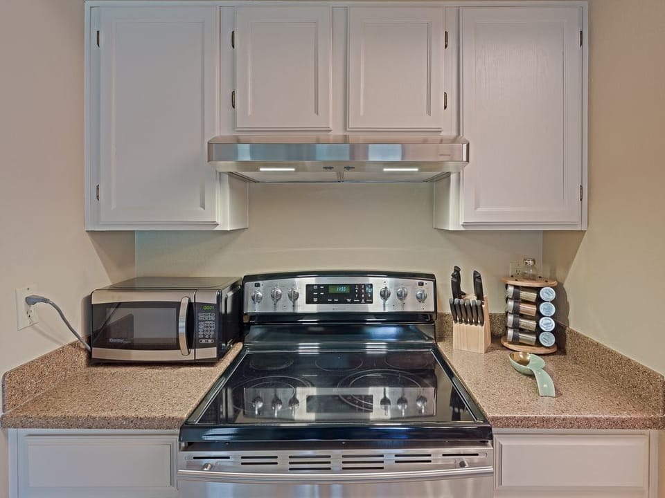 Its equipped with a microwave oven and great  selection of spices