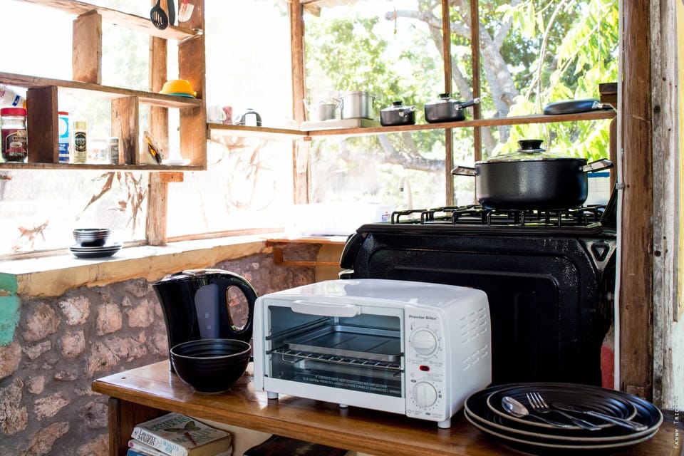communal kitchen fully equipped