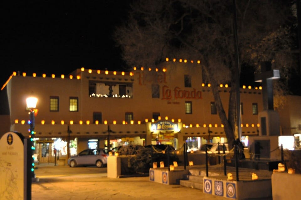The Plaza at night - center of town
(5 min drive)